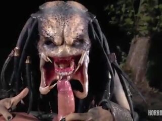 Horrorporn predator putz κυνηγός