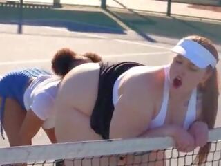 Mia dior & cali caliente official fucks slavný tenisový hráč immediately po on won the wimbledon