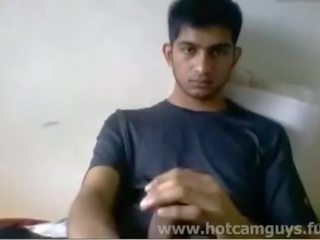 Sensacional monada india chico tirones apagado en cámara